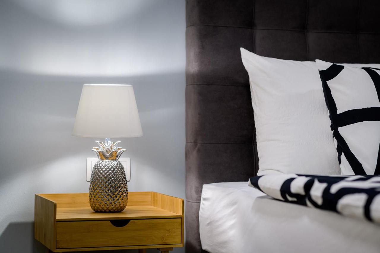 Appartamento Aurelia's Charming Place With Garage Parking *